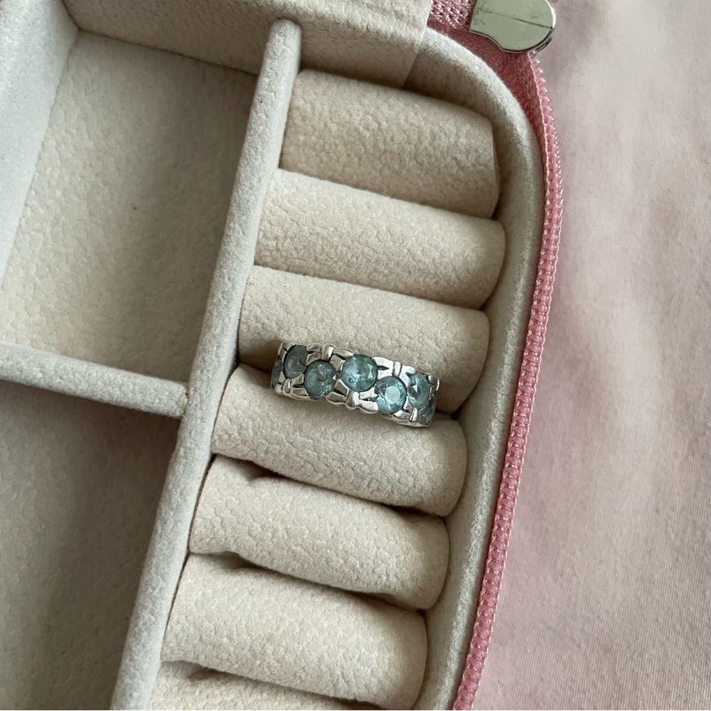 sterling silver and aquamarine bow ring🩷